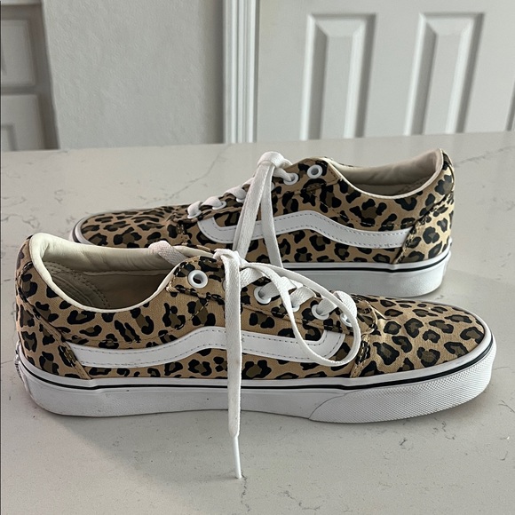 Vans Only Worn Once - Picture 5 of 7